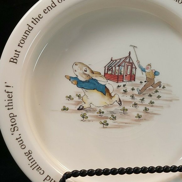 VINTAGE Wedgwood PETER RABBIT Beatrix Potter Baby Child Porridge Cereal Bowl - Picture 3 of 6